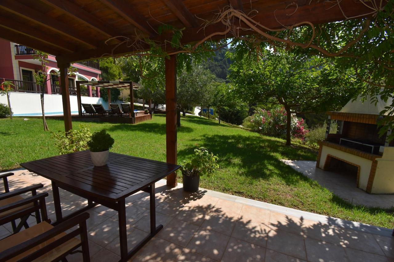 Corfu Resorts Apartments Pelekas Esterno foto